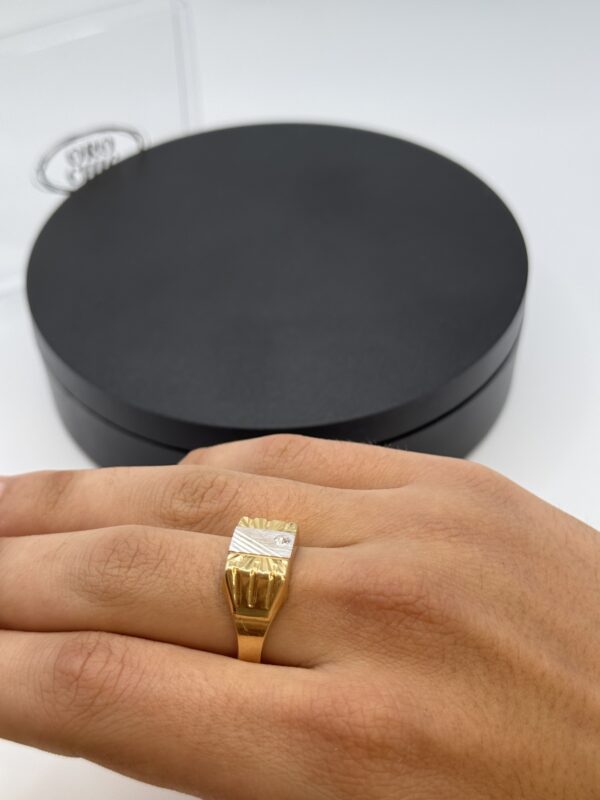 Sello de Oro de 18k. - Imagen 3